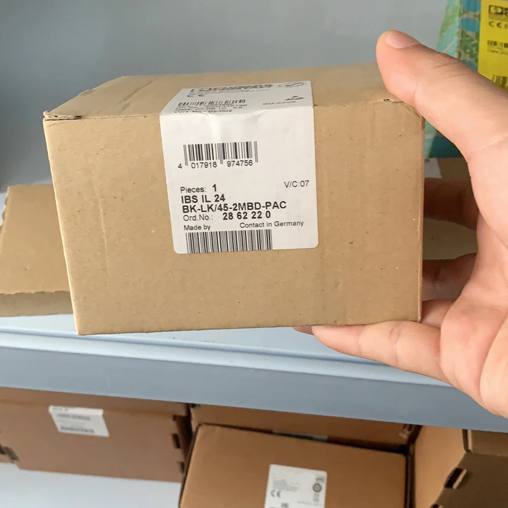 2862220 Bus Coupler IBS IL 24 BK-LK/45-2MBD-PAC F-SMA Connector