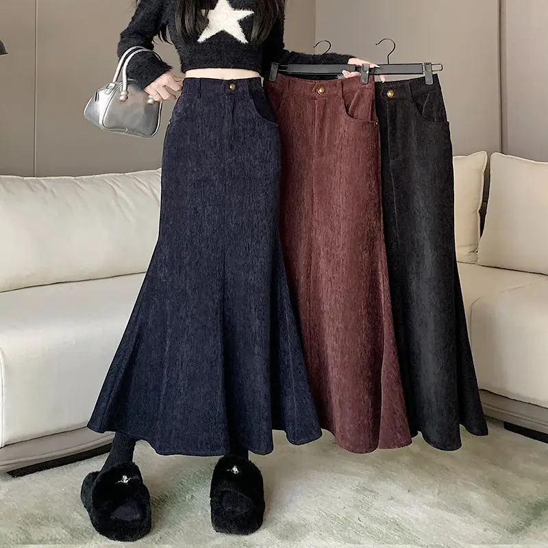 Autumn Winter Women's A-line Black Corduroy Pleated Skirt Vintage Aesthetic Red Long Skirt Harajuku Korean Skirts Clothes M185