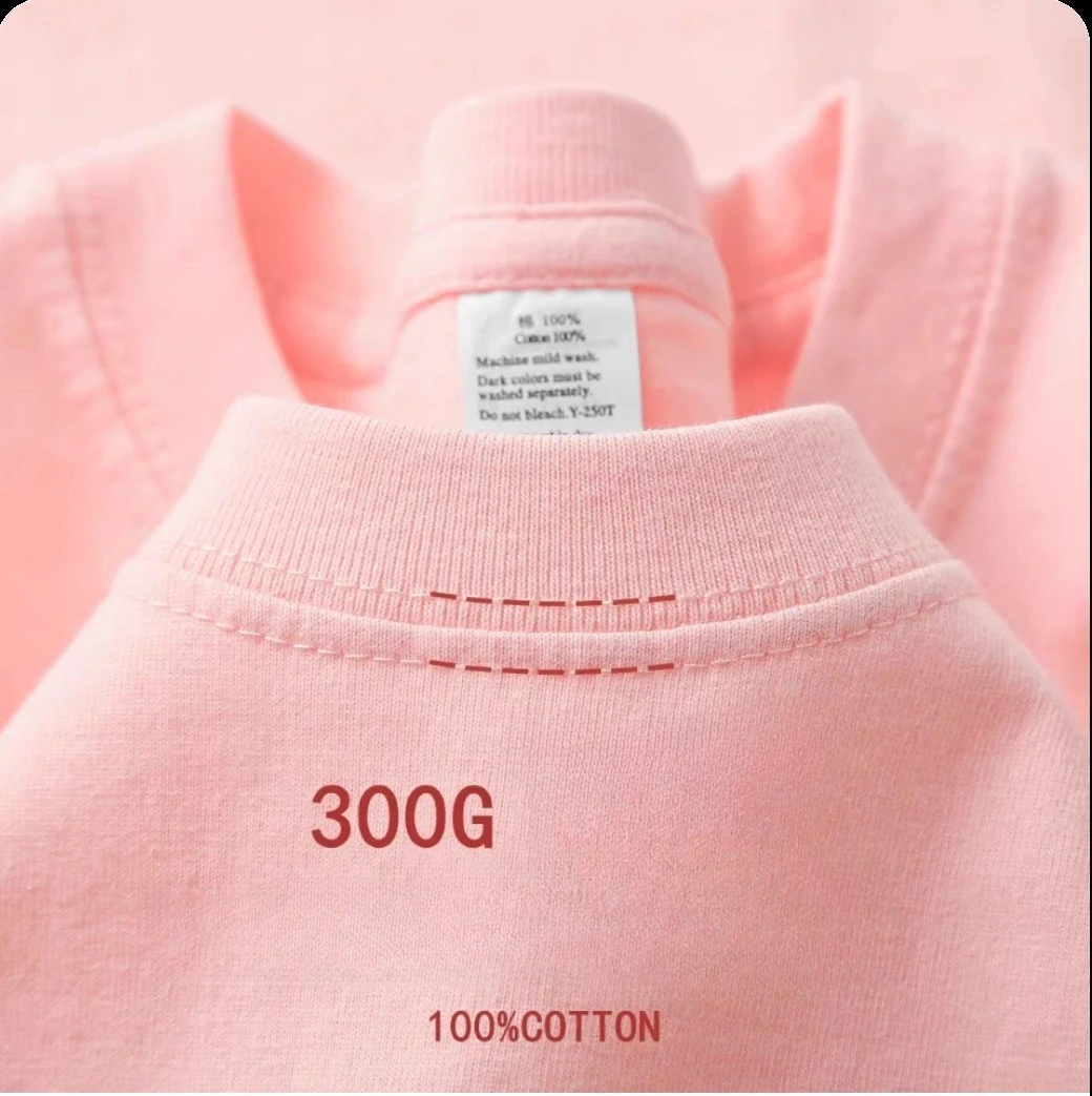 เสื้อยืดผู้ชายคุณภาพสูงสำหรับฤดูร้อน GSM 300G ผ้าฝ้ายเนื้อหนา คอกลม แขนครึ่ง ระบายอากาศได้ดี เสื้อยืดผู้ชายแบบใหม่