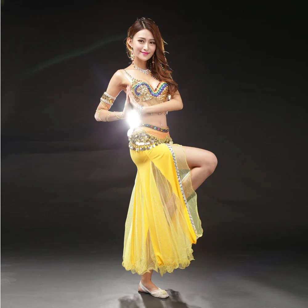 Aangepaste buikdanskostuums kleurblokken beha sexy high-end prestatiejurk volwassen buikdansen podiumpakset