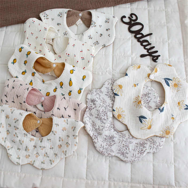 

360 ° Вращающийся детский нагрудник с лепестками, милый мультяшный хлопковый марлевый детский бандана с супер впитывающей способностью, большой нагрудник для прорезывания зубов