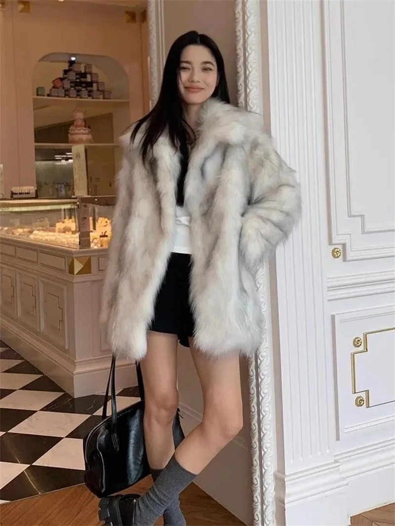 Women's Outerwear 2025 Winter New Loose Gradient Fox Fur Coat Medium-Length Thickened Premium Feel Petite Puff Sleeve Blazer WLF