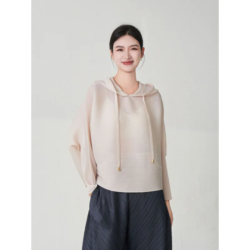 Miyake Pleated Sweatshirt Top for Women  Autumn New Loose Plus Size Casual Versatile Hooded Jacket [2574zsj-Z5088]