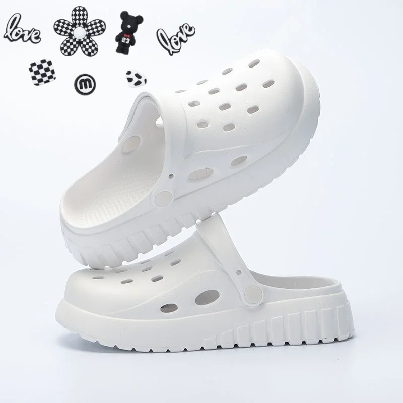 Women White Clogs 2024 New Arrival Slides Simple Comfortable EVA Sandals for Men Stylish Outdoor Slides Black