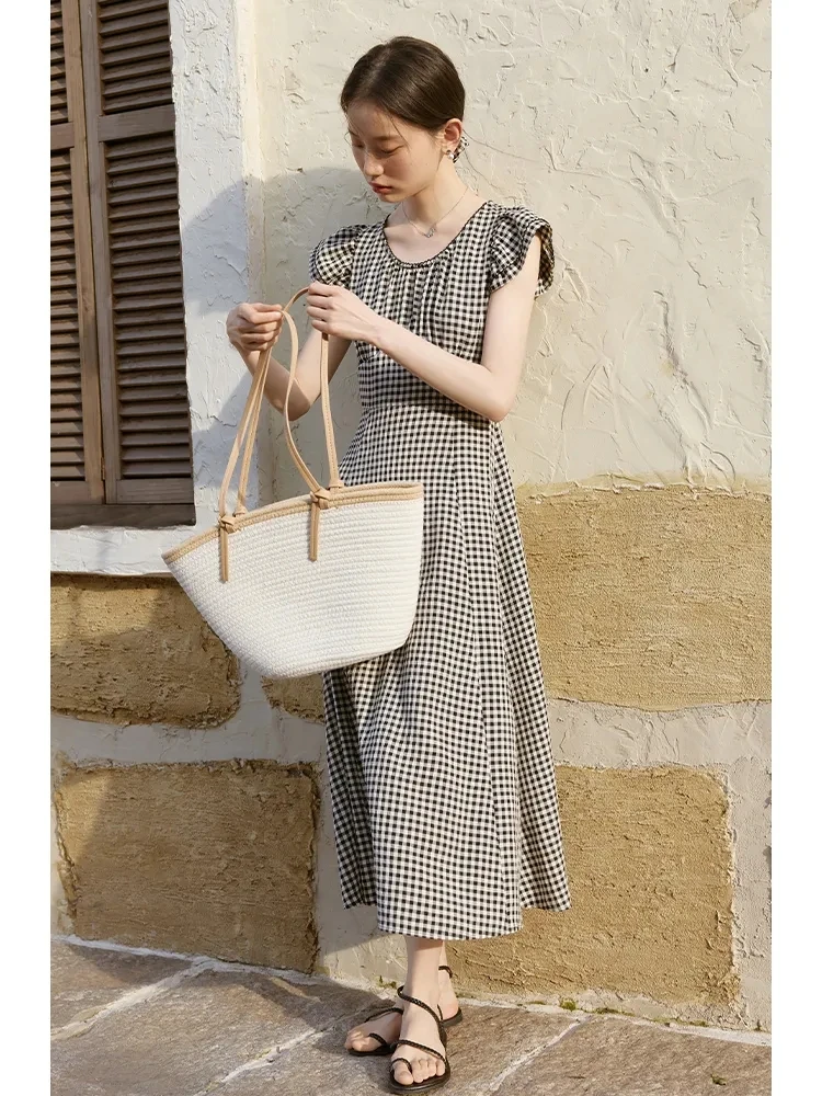 

French Holiday Black And White Checkered Temperament Slimming Dress 2024 Summer Outfit New Waist Cinching Mid Length Skirt