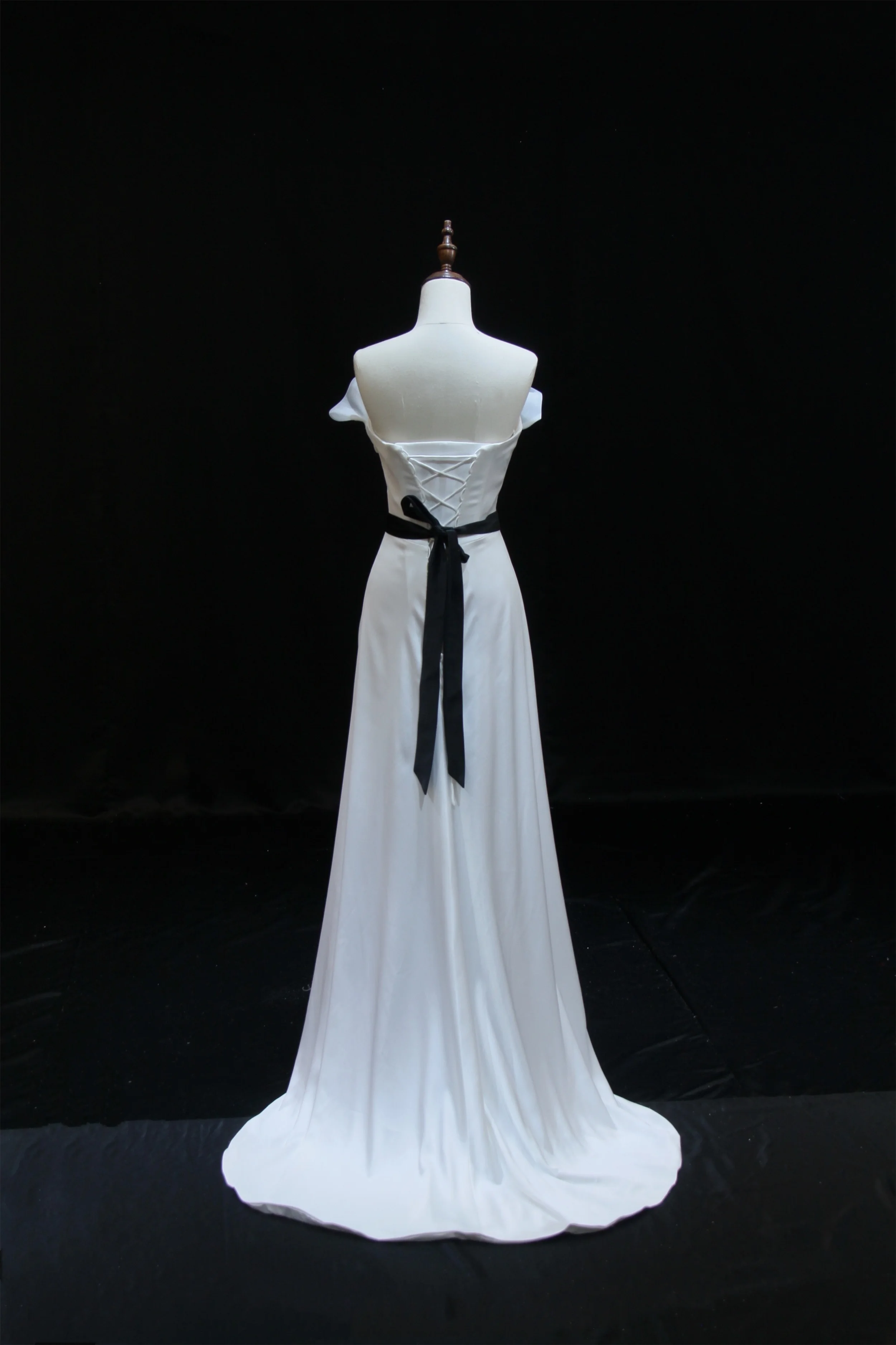 Sleeveless Pleated Satin White Wedding Dress, Beautiful, High Quality, Latest, A006