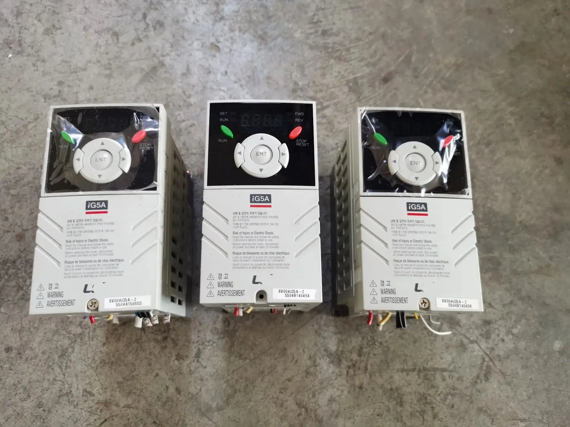 SV004iG5A-2 وحدة تحكم العاكس 0.4KW 220V ل LS SV004iG5A-2