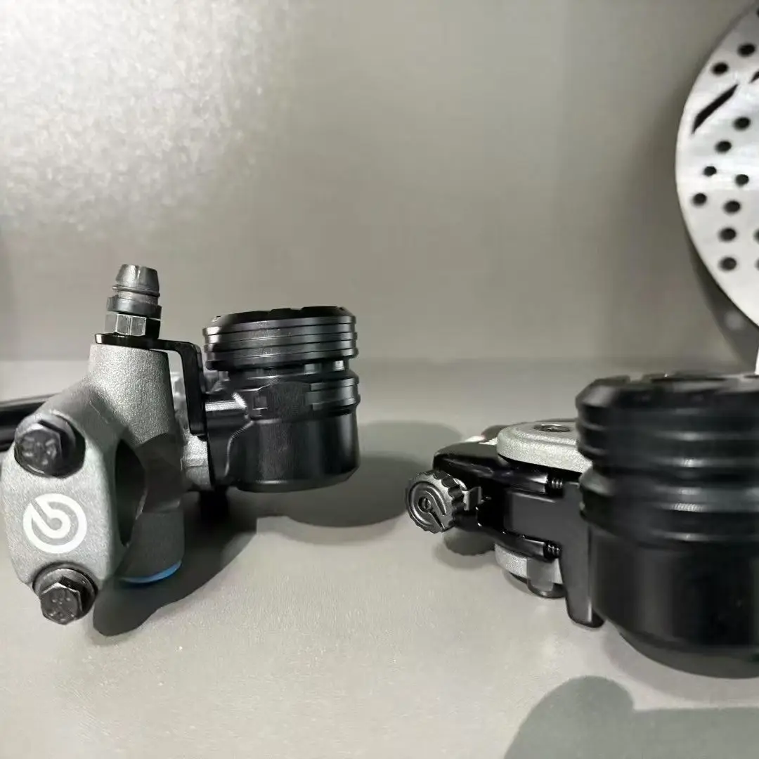 Built-in Oil Can for Mechanics - Direct Insert, No Cut Design, Multi-use Lubricator Tool for Auto/Motorcycle Maintenance