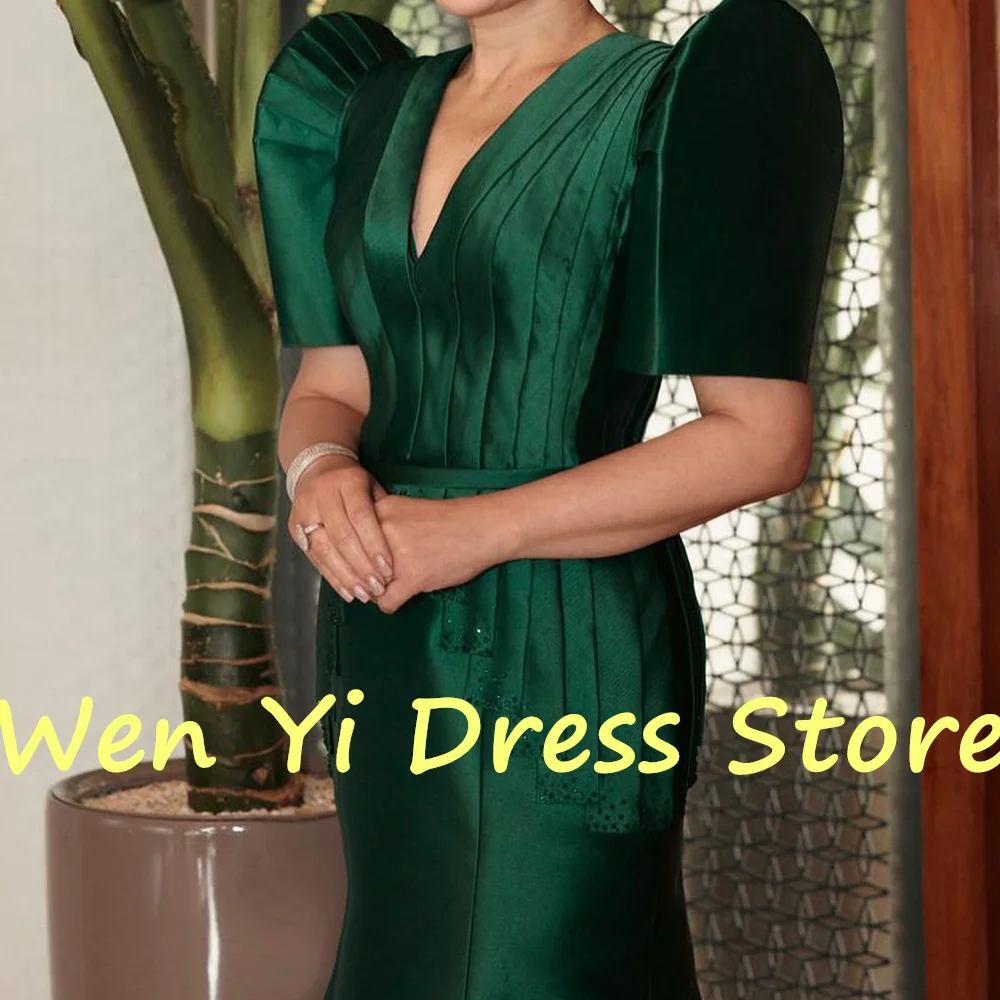 Straight V Neck Satin Short Sleeves Elegant Party Dresses Woman Floor Length Pleats Sweep Train Solid Green Quinceanera Gowns