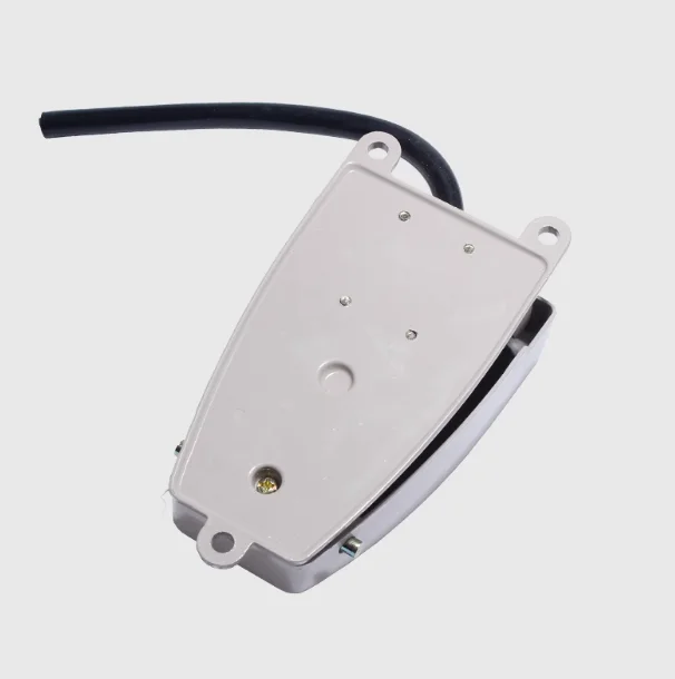 

Педальный переключатель с мгновенным управлением SPDT EKW-5A-B для аппарата точечной сварки AC/DC 220 В