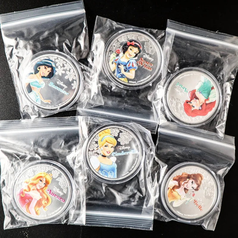 6PCS Kawaii Disney Princess Commemorative Coin Snow White Cinderella Sleeping Beauty Action AnimeCollectible Toys Ornaments Gift