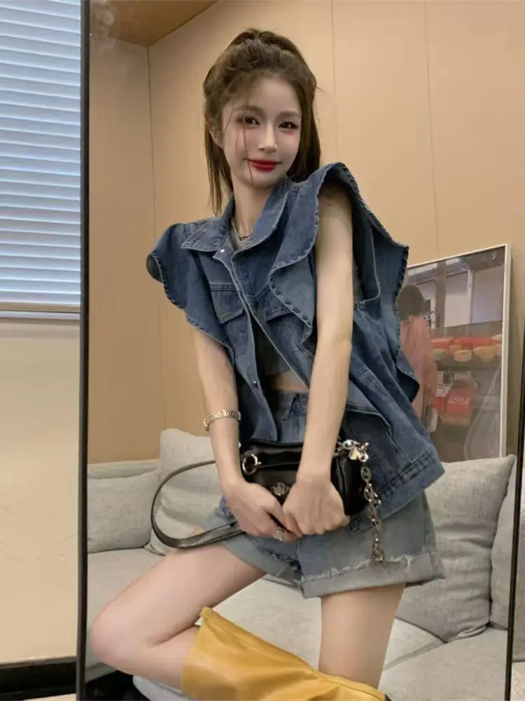 Retro Fashion Loose Versatile Lapel Collar Buckle Denim Vest Women Top Waistcoat  Mujer Jackets For Female 2025 Autumn