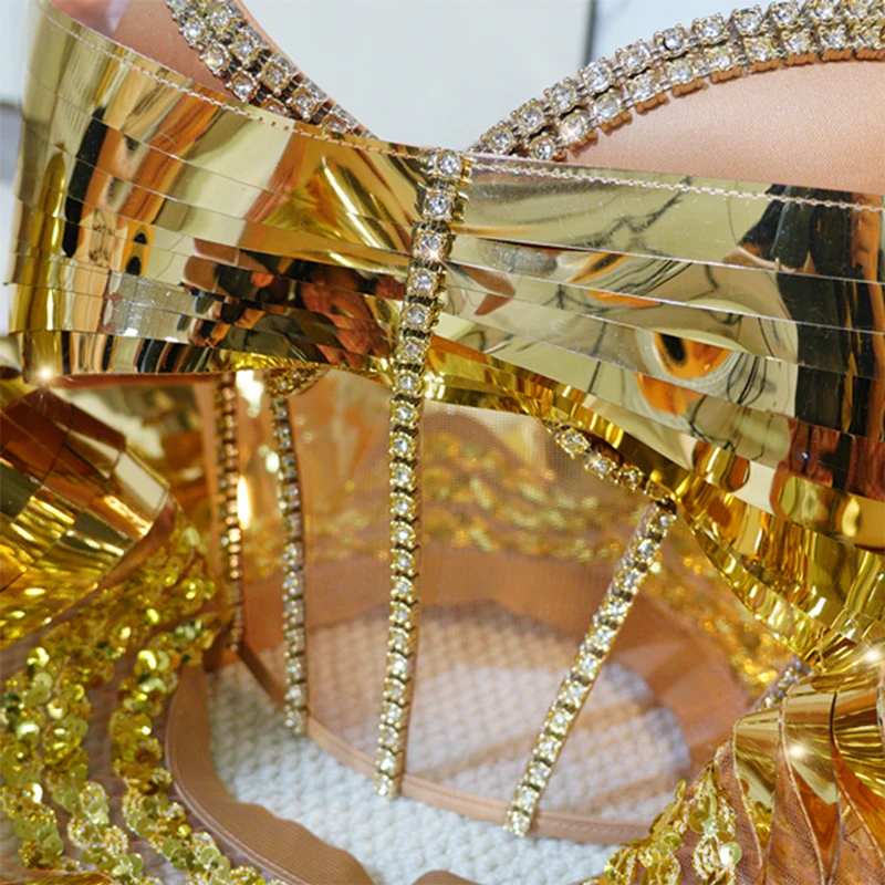 

Sleeveless, sexy backless, shiny two-piece set, golden sequined birthday party dress, rhinestone gorgeous suit, women's stage pe