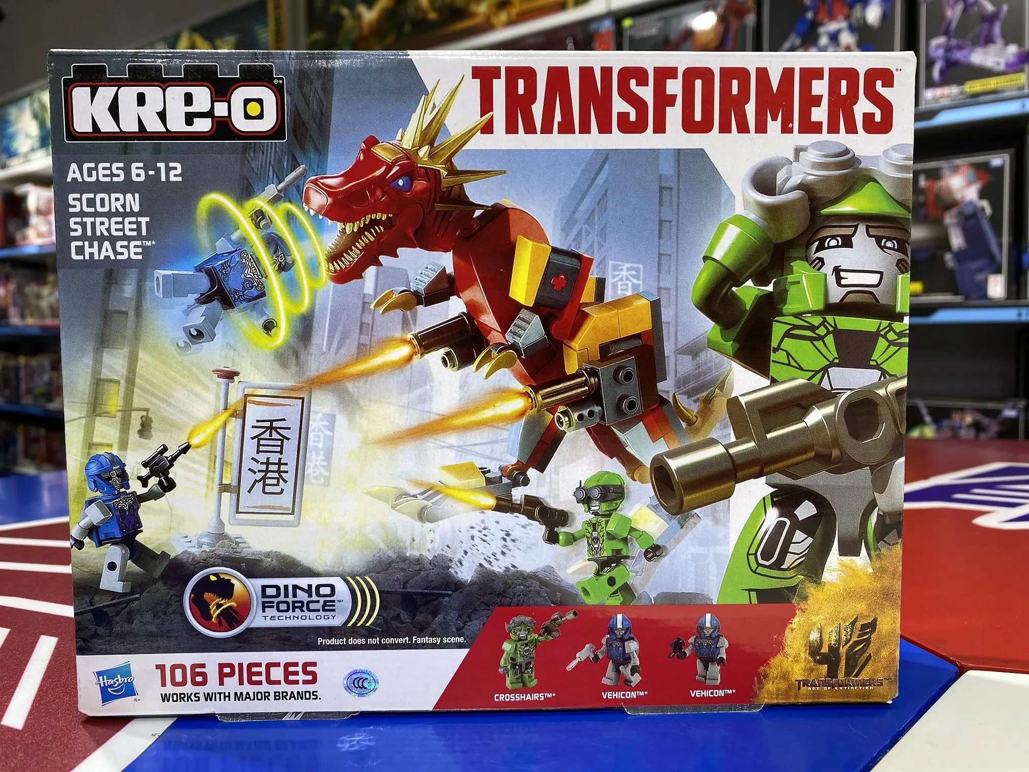Hasbro KRE-O TransDevices SCORN graduation ET CHASE A6950 106 pièces 3 minifigurines Age 6-12 66 pièces A6950