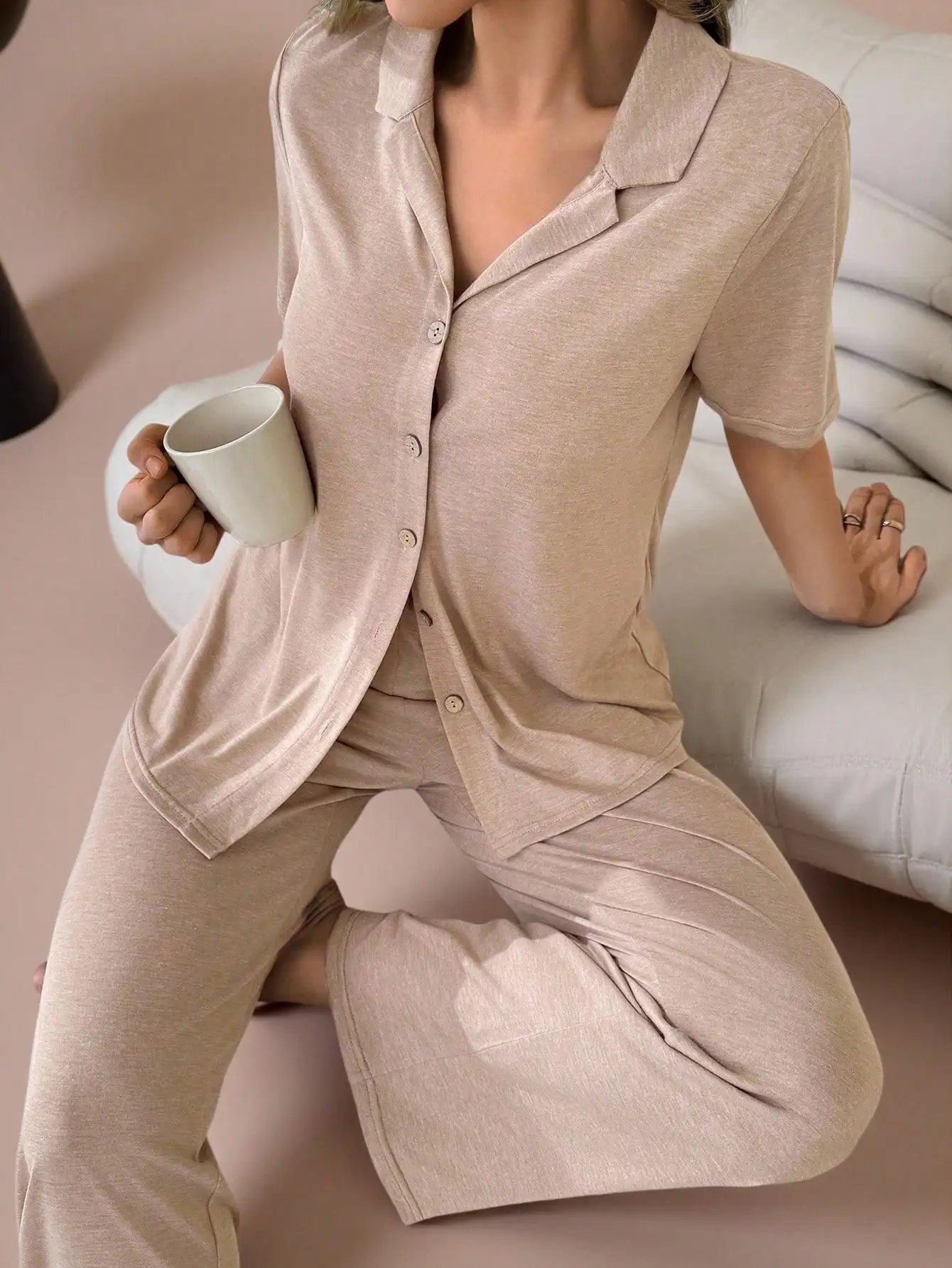 

Мягкий пижамный комплект на пуговицах для женщин, домашняя одежда с коротким рукавом и воротником, удобная одежда для сна
