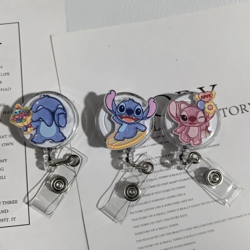 Disney Cartoon Animation Lilo & Stitch Gut aussehender Ausweis für Studenten, Krankenschwestern, einziehbarer Kartenhalter, Arzt, niedliches Lanyard-Abzeichen