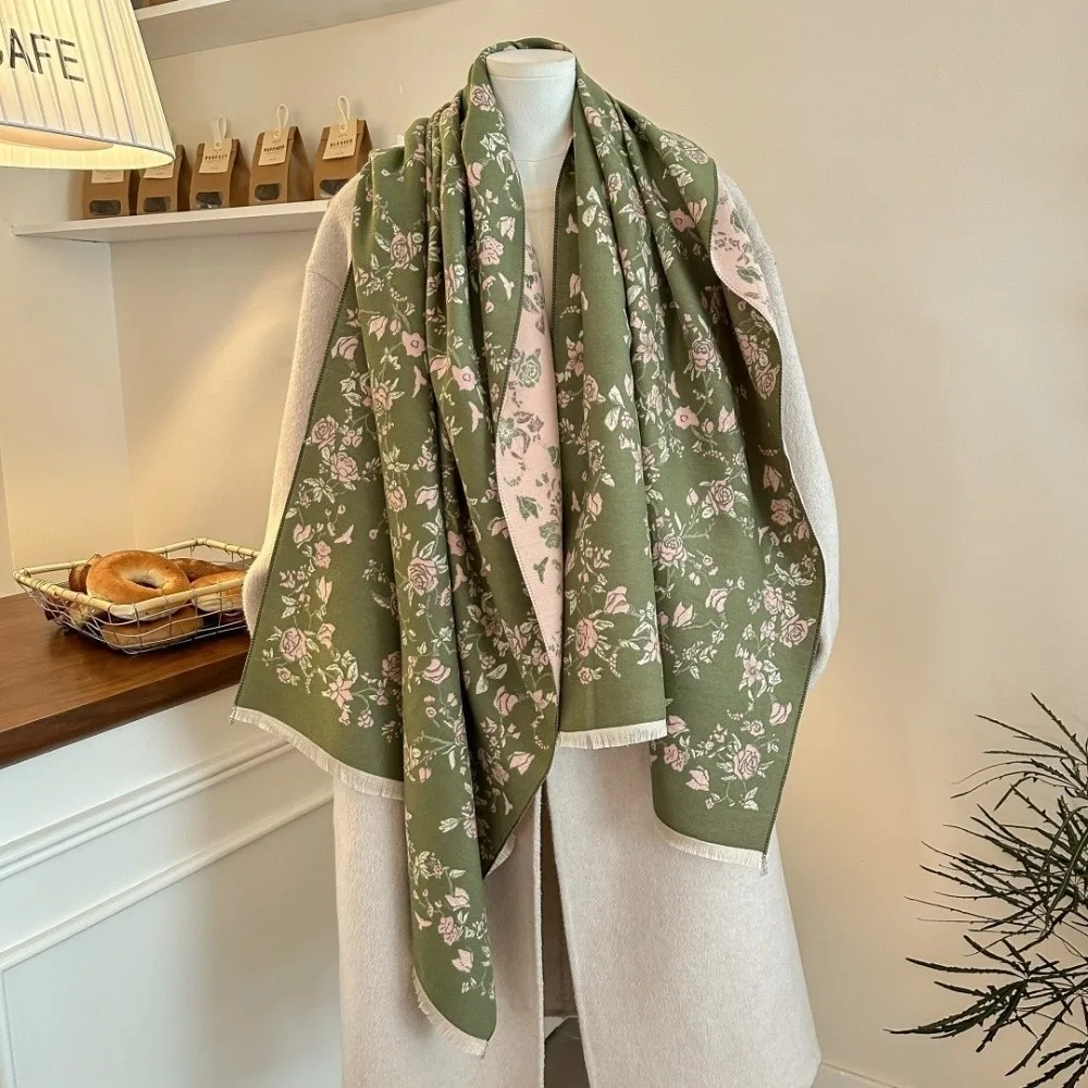 

Versatile Imitation Cashmere Shawl Floral Print Elegant Ethnic Style Cloak Windproof Soft Thermal Scarf Winter Wear Accessory