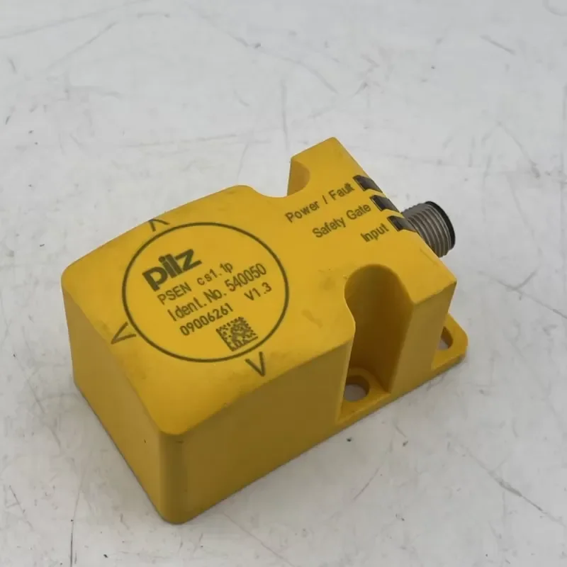 

New, Ready Stock Brand New, , Made in Germany 540050 Industrial Safety Relay