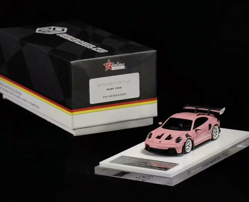 FuelMe 1:64 992 GT3 RS Pink custom resin miniature simulation