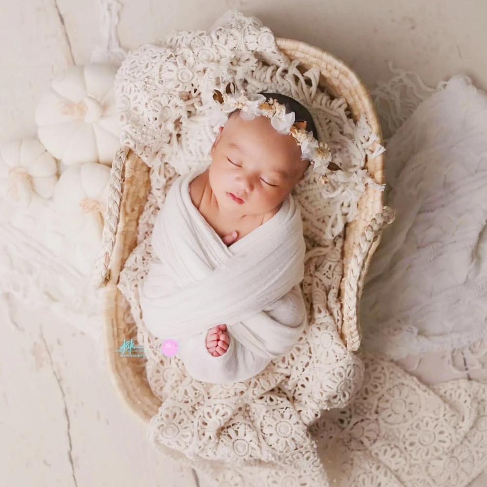 Lace Baby Blanket Newborn Photography Props Cotton Posing Backdrop Vintage Lace Blanket for Baby Girl Photo Shoot Studio Props
