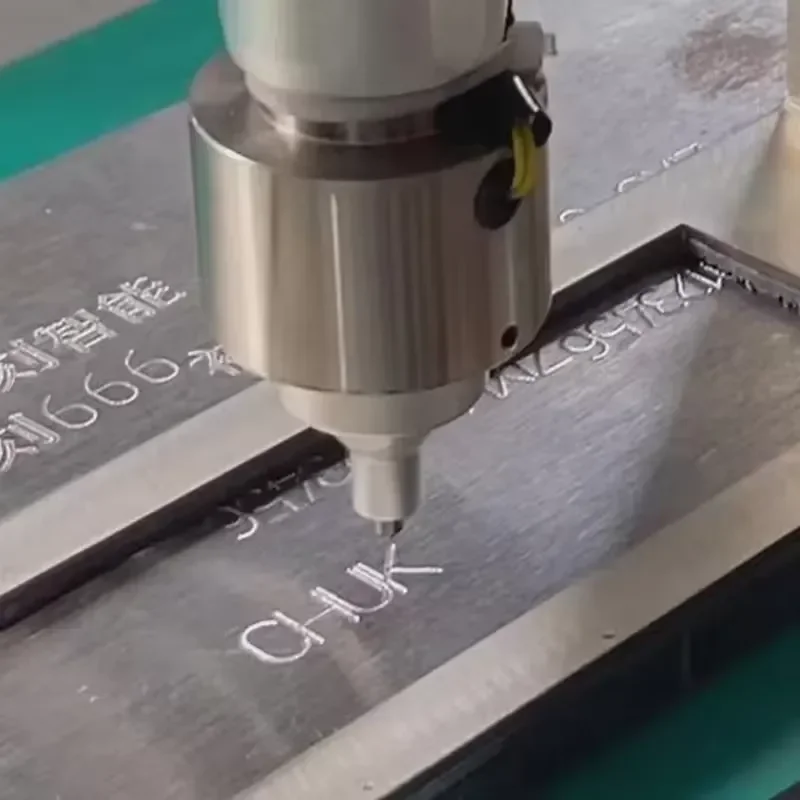 Industrial Portable Dot Pin Peen VIN Marking Machine Battery Powered QR Code Engraver for Car Chassis and Metal Parts