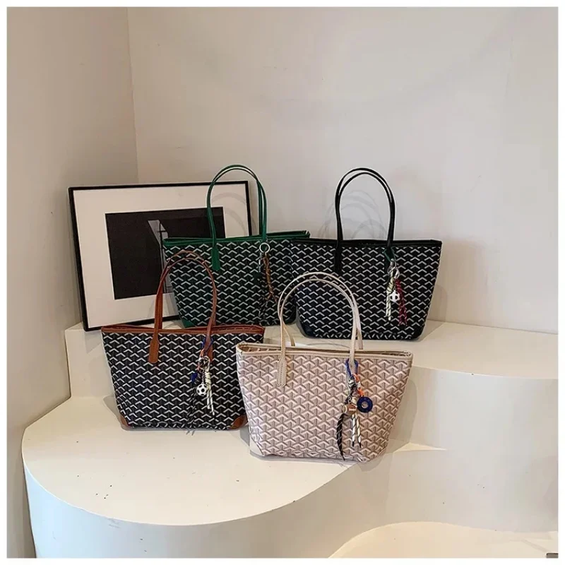 

Fashion leather shopping handbag, capacity for commuting handbag, creative classic, designer brand ladies' elegant handbag