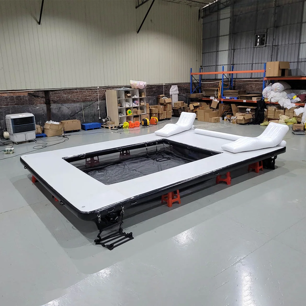 Custom Yacht PVC Inflatable Swimming Pool Durable Water Leisure Platform Dock with Sofa for Sunbathing Easy Setup