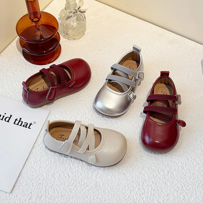 

Модная обувь для девочек, осень 2024, новая кожаная обувь для девочек, милая обувь принцессы, повседневная обувь на мягкой подошве, универсальная детская обувь, Zapatos Niña