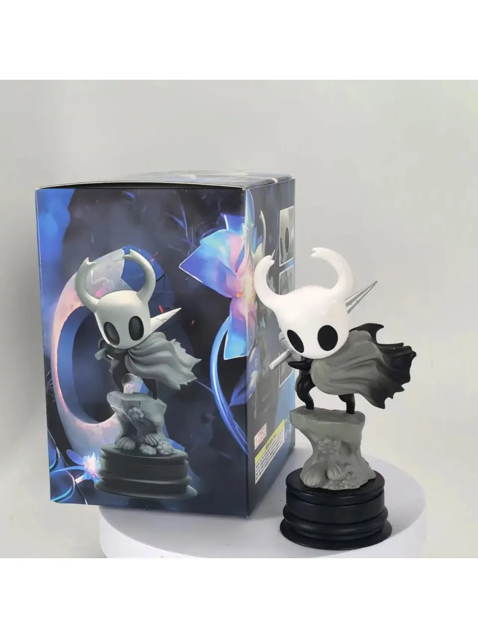 10CM mini Hollow Knight petit chevalier modèle d'anime fait à la main, accessoires de jeu, châssis, fait à la main, modèle de statue en pvc
