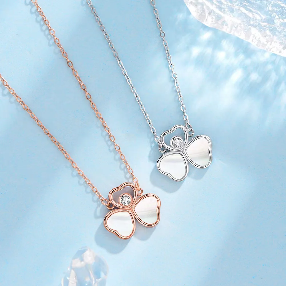 

High quality rose Gold Butterfly Heart necklace Ladies Fashion simple luxury brand jewelry party Christmas gift