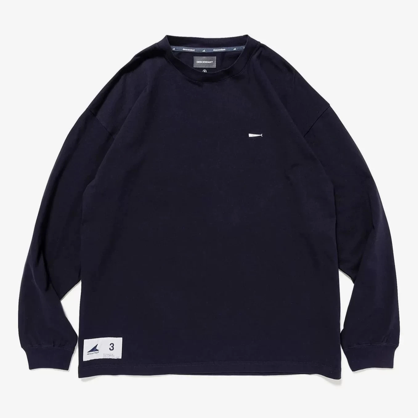 DESCENDANT Men's Embroidered Logo Long Sleeve T-Shirt Japanese Streetwear Loose Fit Solid Color Crew Neck Casual Layering Top