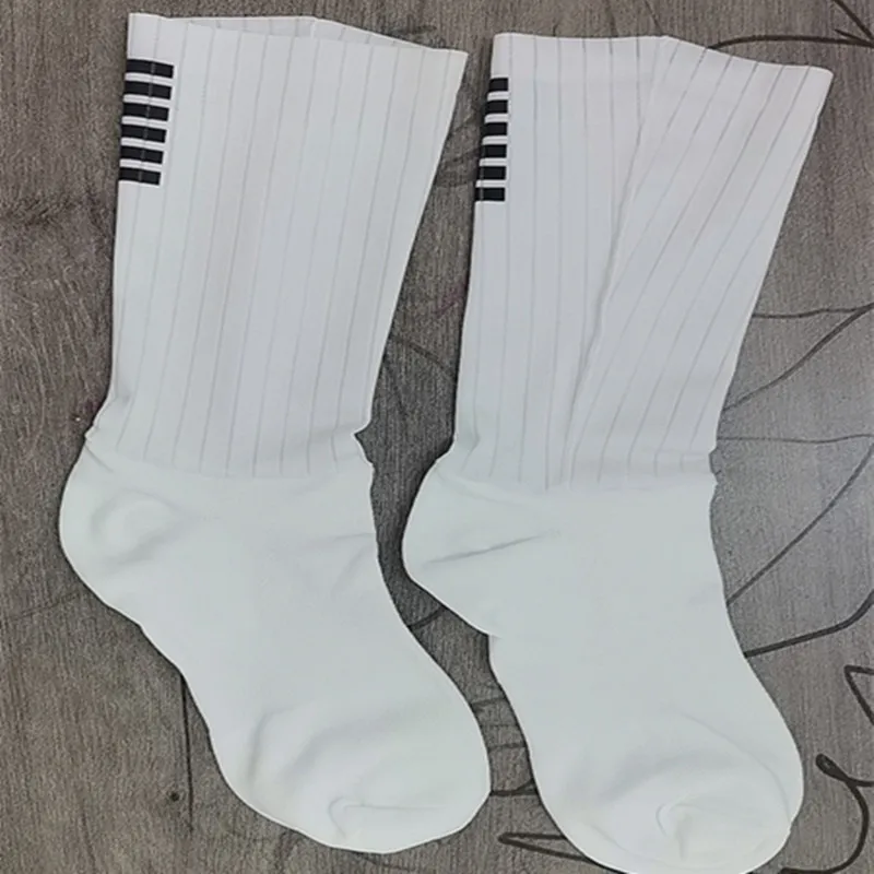 2023 Anti Slip Silicone Summer Aero Socks Whiteline Cycling Socks Men Bicycle Sport Running Bike Socks Calcetines