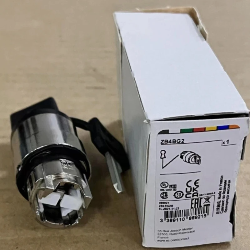 

Brand New Original ZB4BG2 KEY SWITCH 2 fix position Fast Delivery