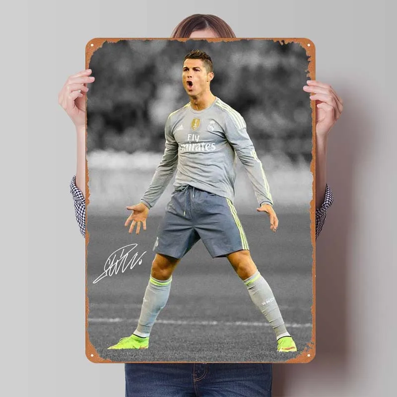 Cristiano Ronaldo Poster Soccer Sports Tinplate Sign Corner Coffee Custom Metal Signs for Wall Art Decoration Home Decorations