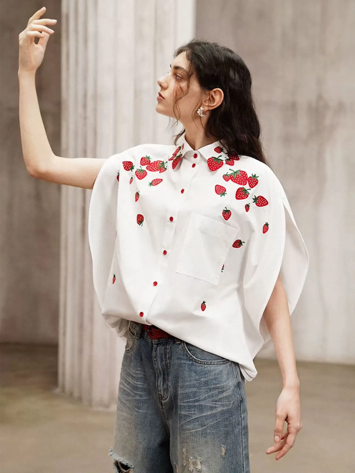 Women's Summer New Flying Sleeve Strawberry Embroidered Shirt