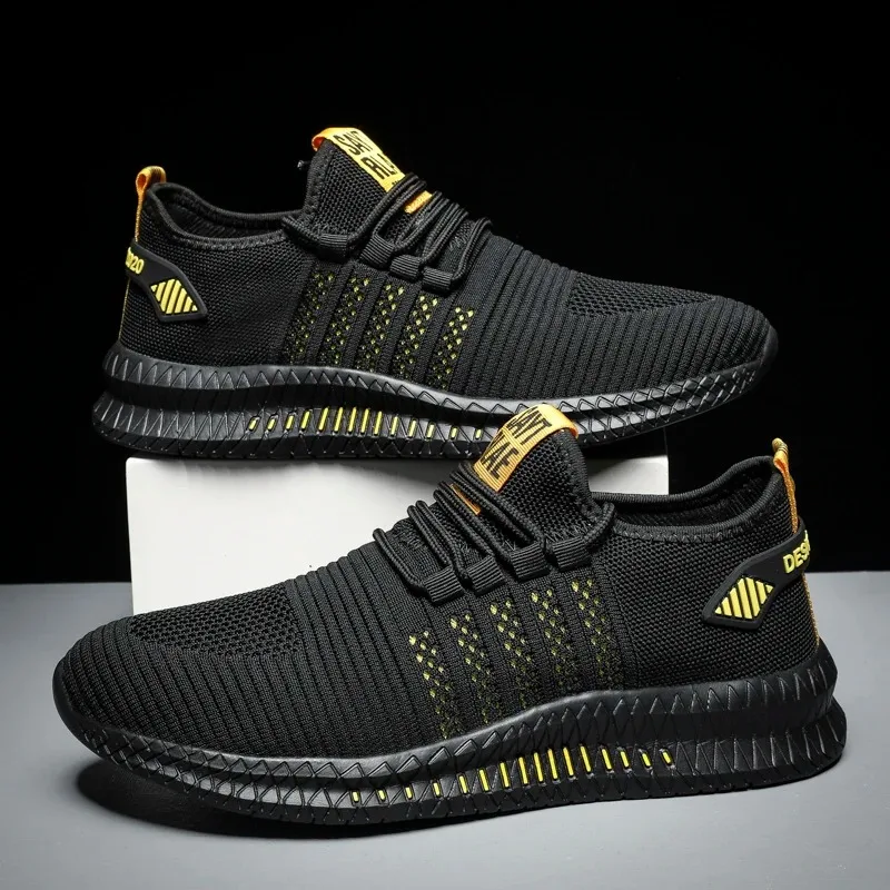 2026 New Fashion Sneakers Lightweight Men Casual Shoes Breathable Male Footwear Lace Up Walking Shoe