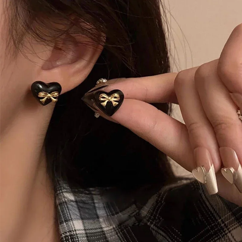 Geometry Charming Classy Heart Love Bowknot Butterfly Line Stud Earring for Women Party Cute Fine Jewelry Minimalist Accessories