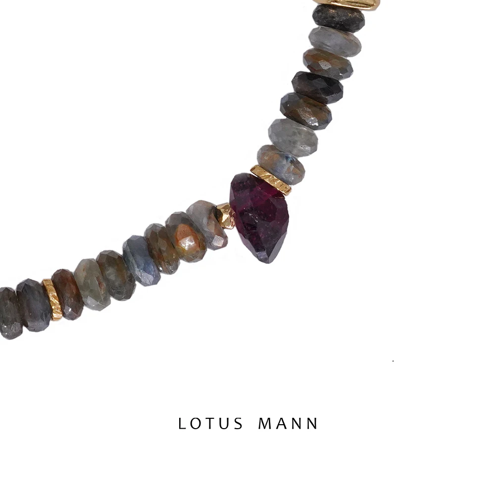 Lotus mann Lost Garnet Gem Sapphire and 925 Silver Plated Garnet Adjustable Bracelet for Men and Women's Vacation