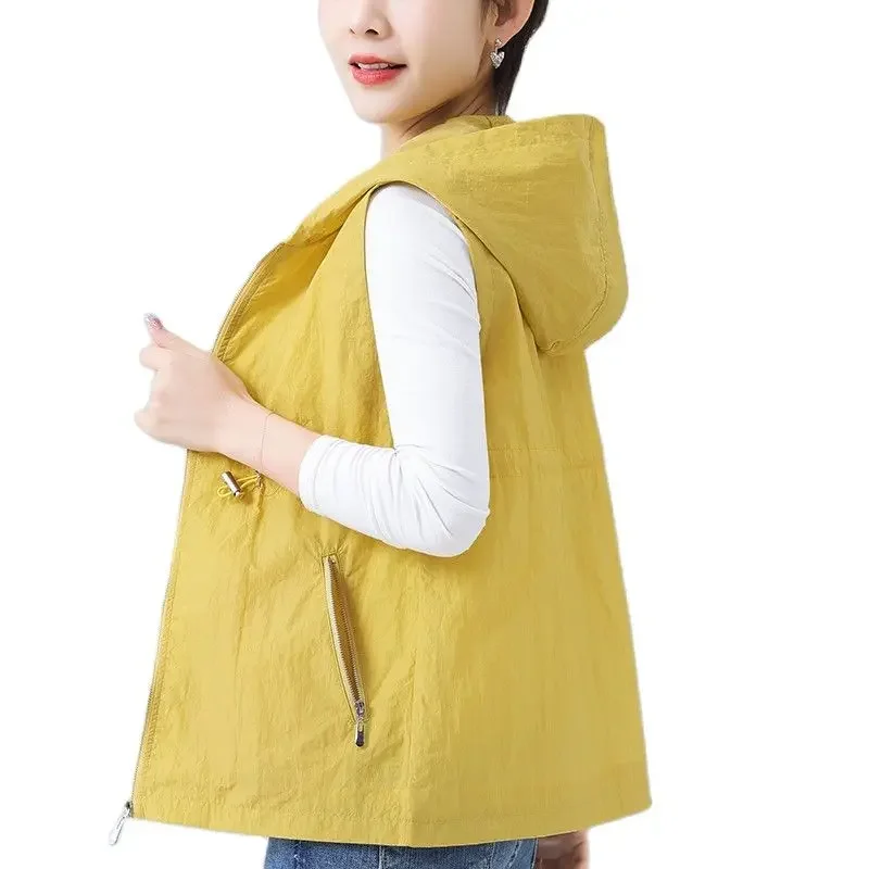 

New Spring Summer Jacket Women Thin Short Vest Coats Female Vests Waistcoat Outwear Korean Loose Hooded Casual Tops C299