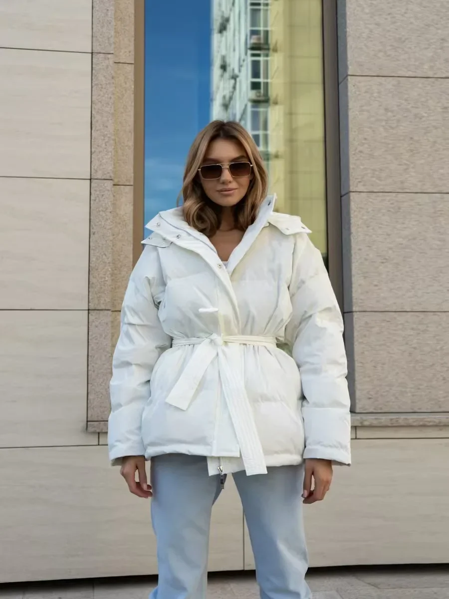 Jaket katun berkerudung tebal dengan sabuk untuk wanita, pakaian luar mode musim dingin untuk fashionista Streetwear