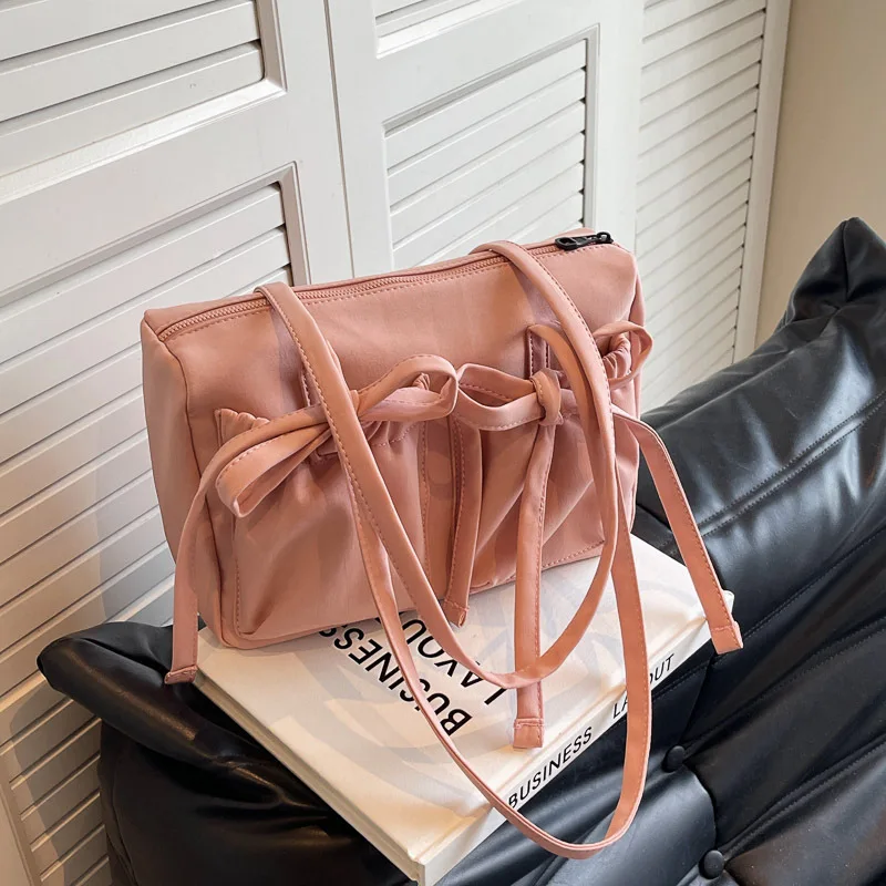 2024 New Bow Tote Bag High End High Capacity Shoulder Bag Women\'s Simple Solid Color Commuting Underarm Bag