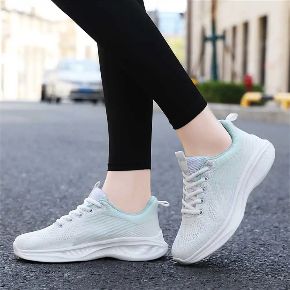 

Женские повседневные кроссовки на шнуровке 40-41 размера, вулканизированные, люксовые дизайнерские, для дропшиппинга, быстрая доставка, спортивные, 2025 год, цена