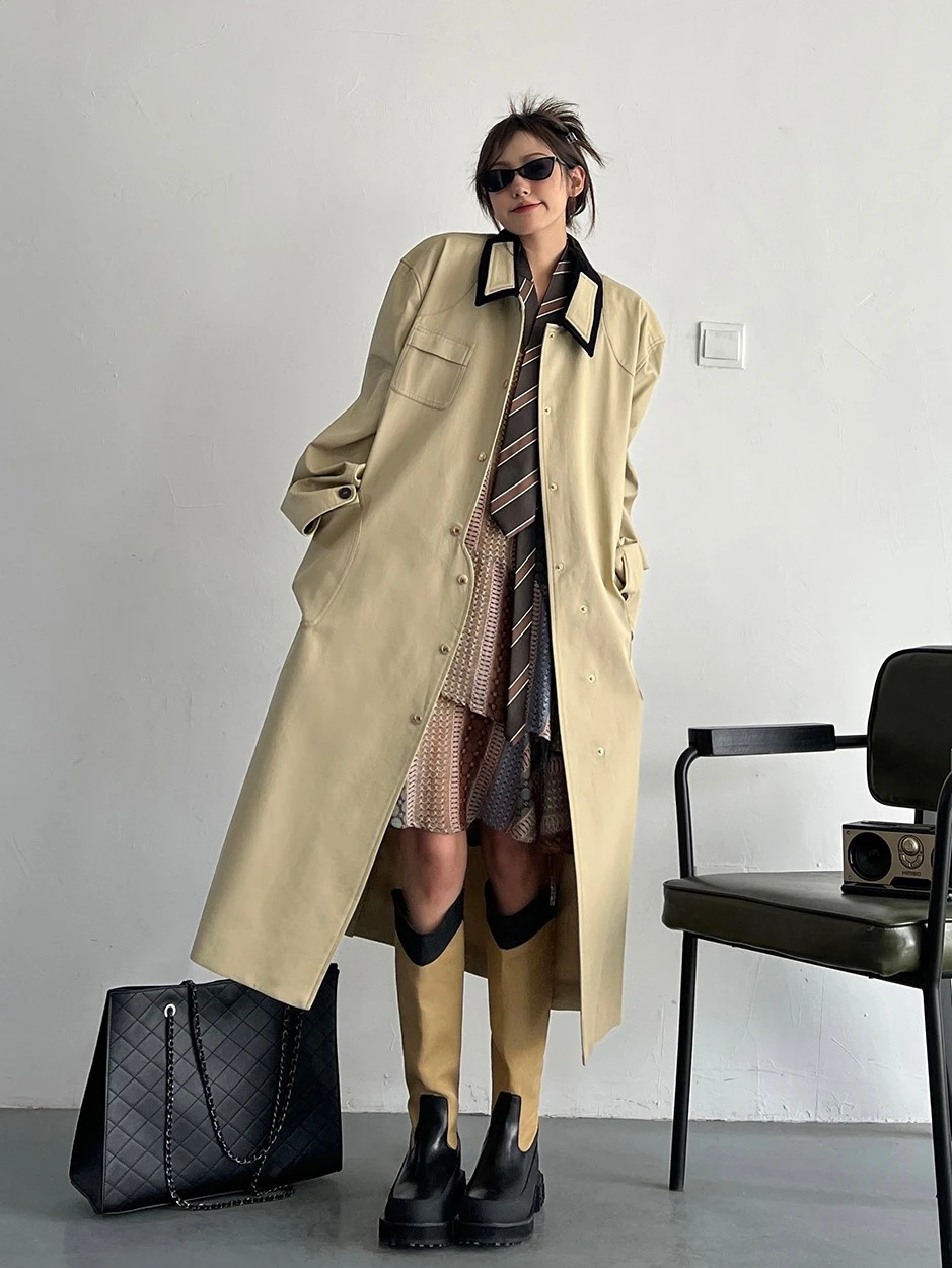 SuperAen primavera y otoño 2025 nuevo diseño largo gabardina caqui asimétrica para mujeres abrigos de gran tamaño de estilo coreano