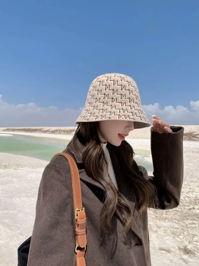 New Autumn Winter Korean Ladies Solid Rabbit Fur Bucket Hat Outdoor Leisure Japanese Sweet Letter Panama Basin Hat Wholesale