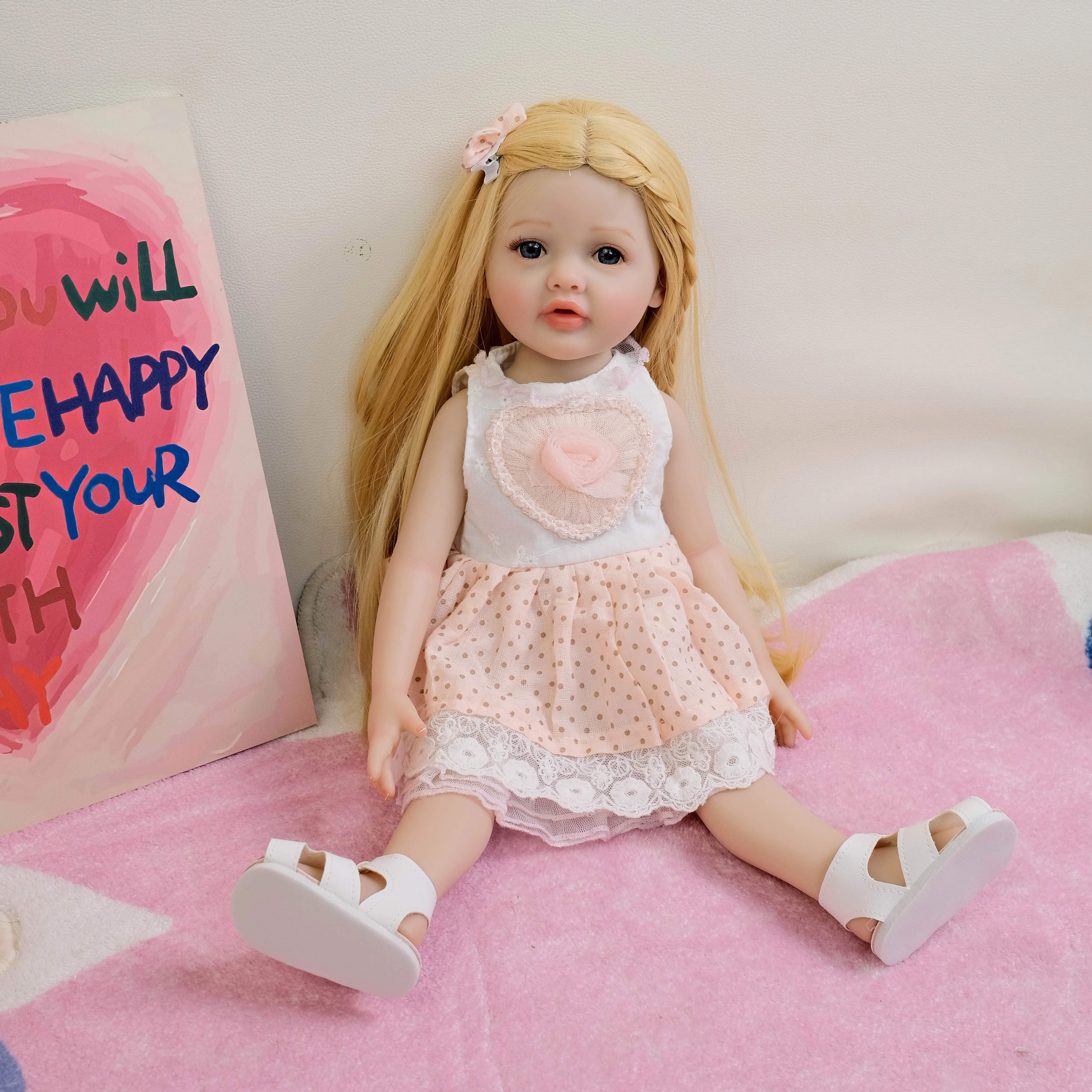 NPK 18 inch Betty Levensechte Reborn Baby Meisje Full Body Standable Pasgeboren met 3D Huid Geschilderd Meerdere Lagen Pruik Inbegrepen