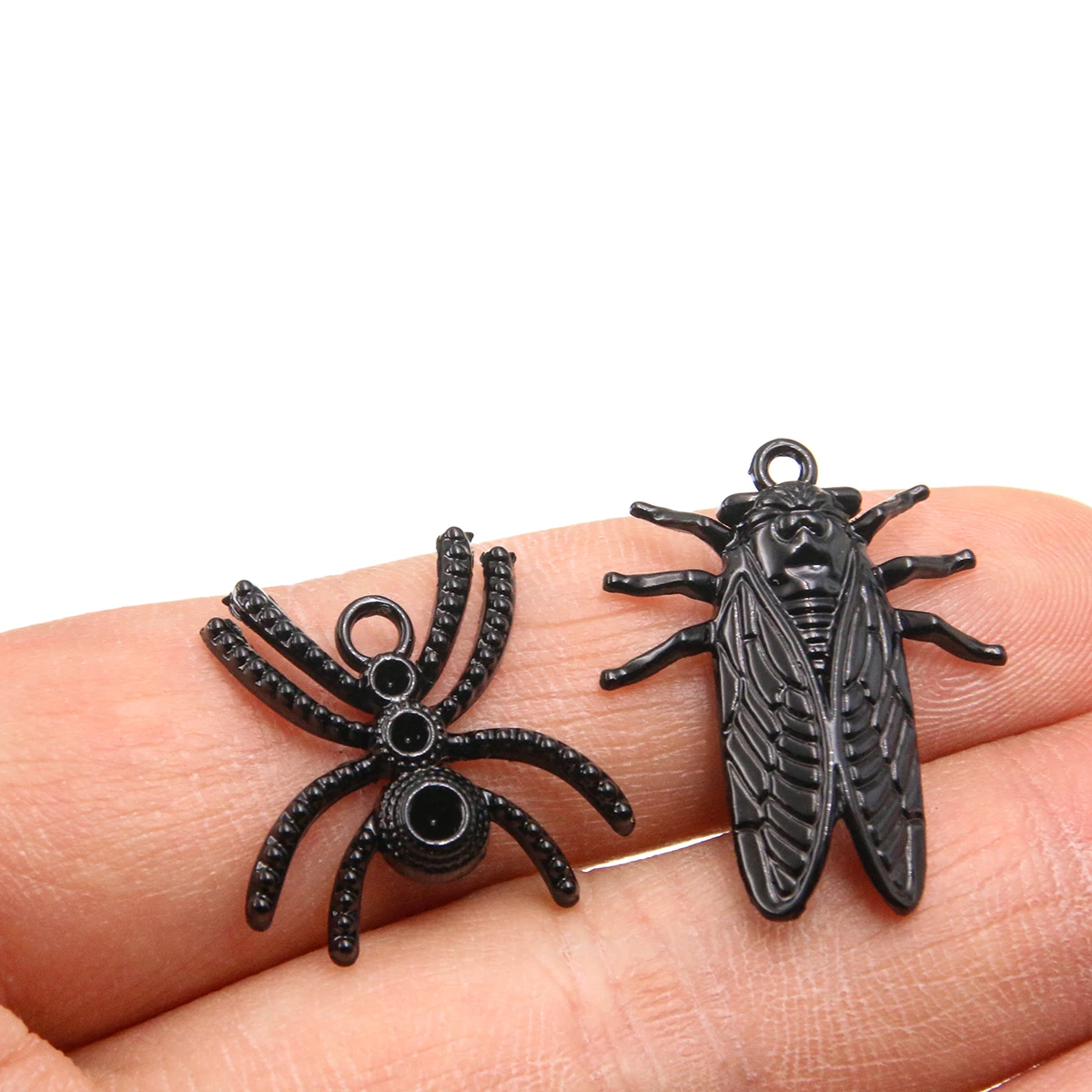 10PCS 11 Styles Mix Size Metal Alloy Animal Spider Bat Bug Black Charms Moon Connector For Jewelry Making DIY Handmade Craft