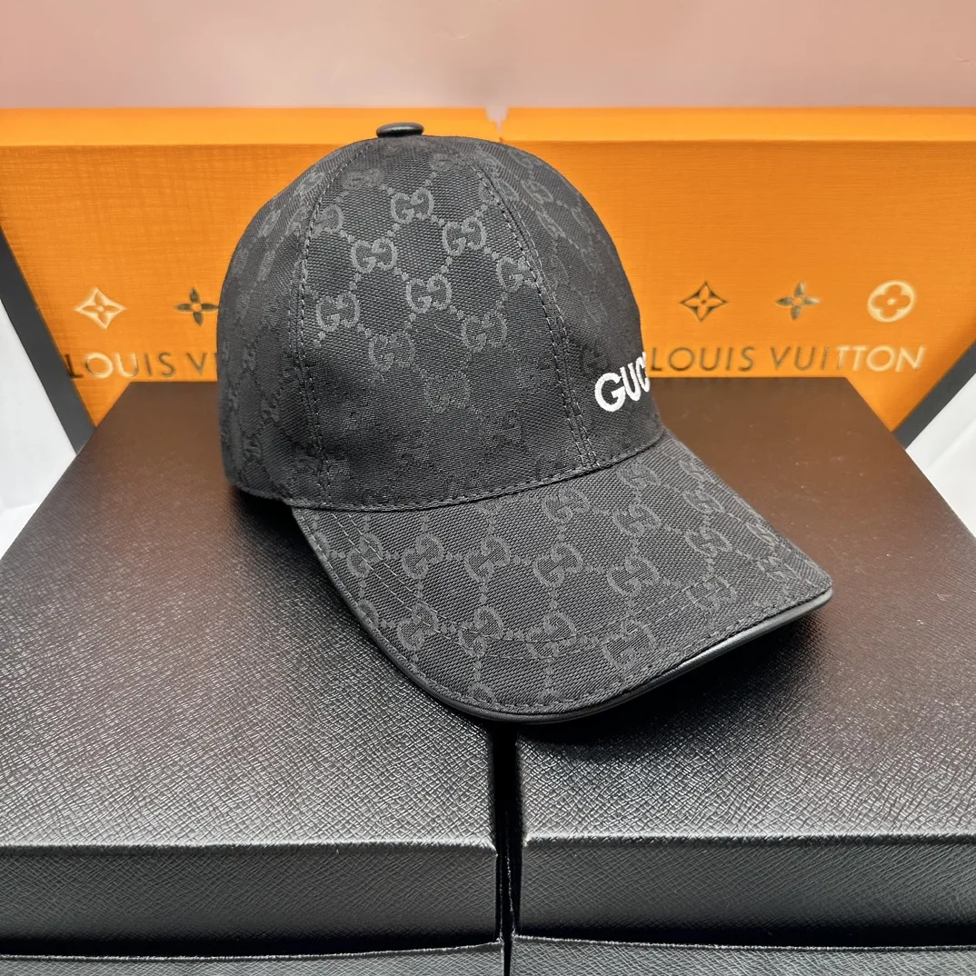 Casquette Gucci Noir Fausse Vraiment Valable Analyse Détaillée d’une Réplique 1:1 sur AliExpress