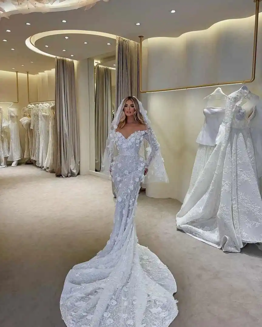 Gorgeous Mermaid Wedding Dress V Neck 3D Flowers Appliques Ruffled Bride Dress Customized Bridal Gowns