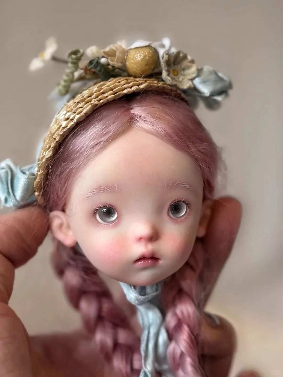 

Новая голова для куклы BJD SD в масштабе 1/6, модель K2 Doudou, красивая девушка, высококачественная полимерная игрушка - только голова.