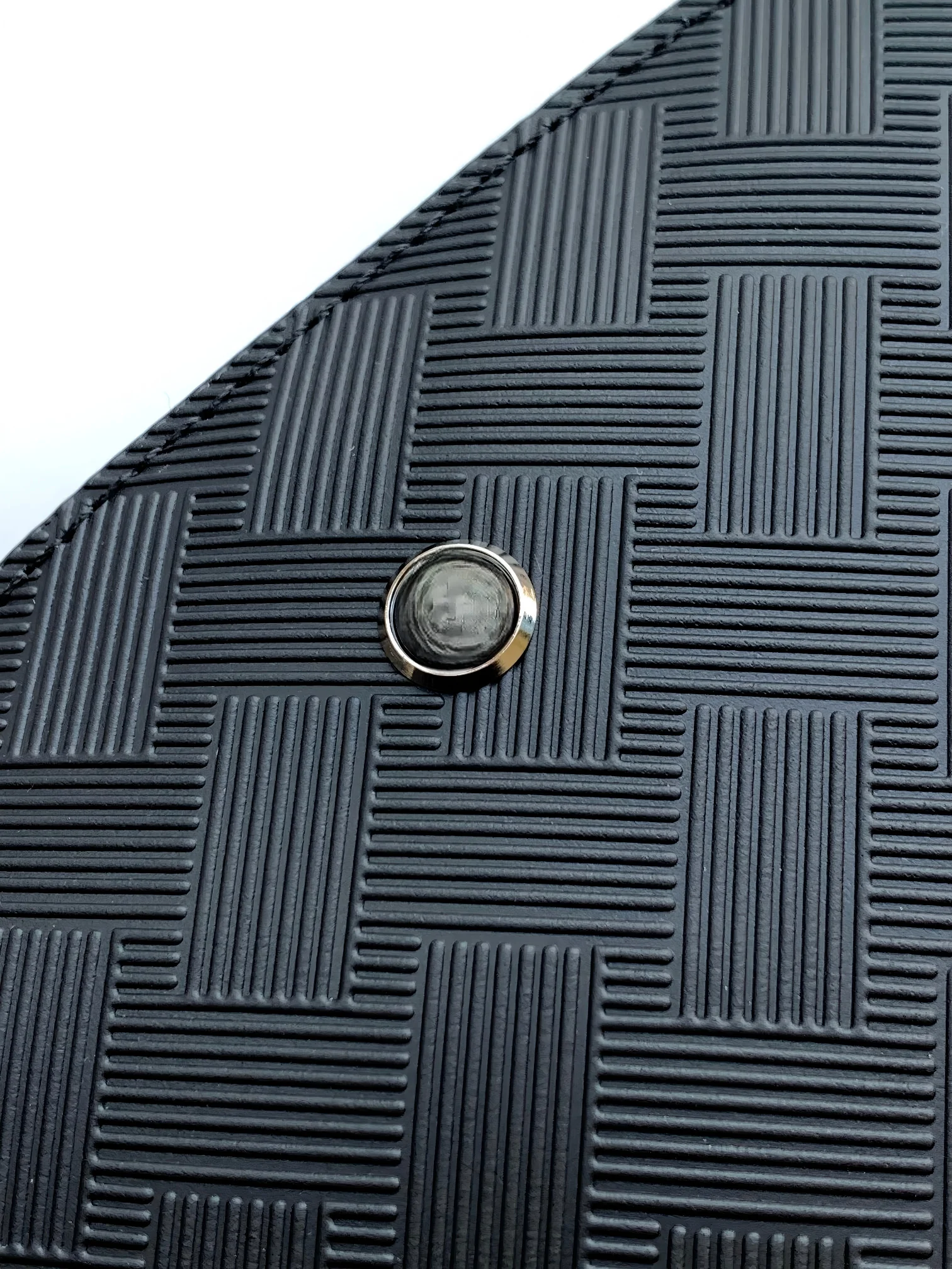 Minimalist Black Embossed Back - огляд і ціна Leather Work Rucksack